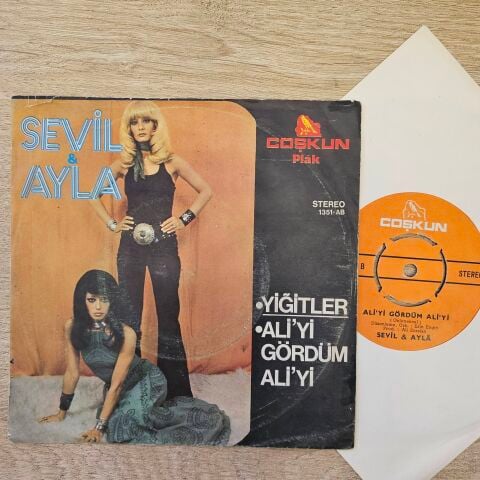 Sevil & Ayla – Yiğitler / Ali’yi Gördüm Ali’yi 45LİK PLAK