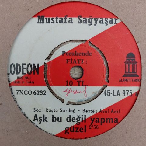 MUSTAFA SAĞYAŞAR - YALAN YILLAR 45LİK PLAK