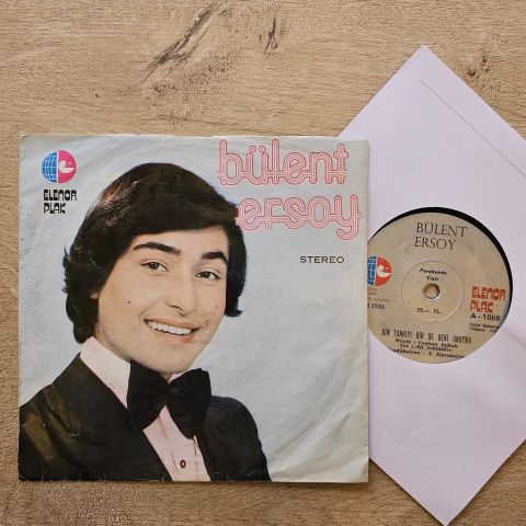 Bülent Ersoy – Bir Tanrıyı Bir De Beni Unutma / Aşk Duası 45LİK PLAK