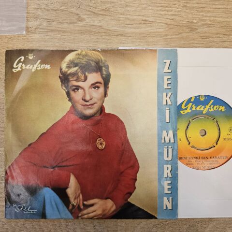 Zeki Müren – Günah Bendemi / Beni Sanki Sen Yarattın  45LİK PLAK