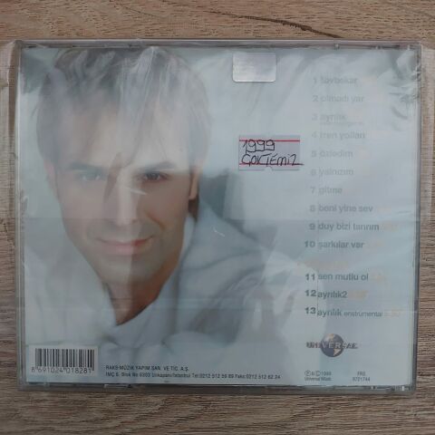 SONER ARICA - ŞARKILAR VAR CD