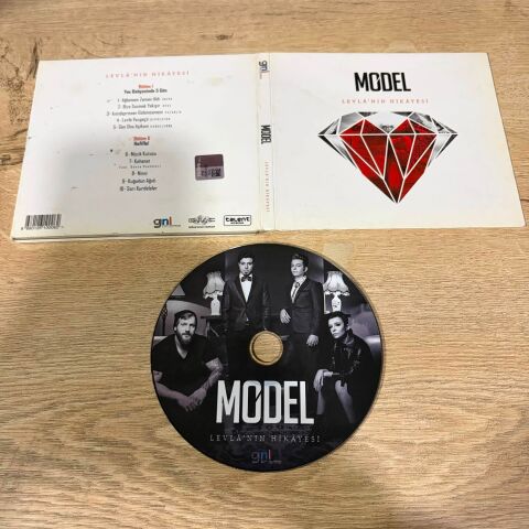 MODEL - LEVLA'NIN HİKAYESİ CD
