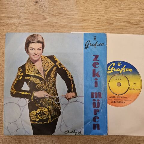 Zeki Müren – Aşkın Kanunu 45LİK PLAK