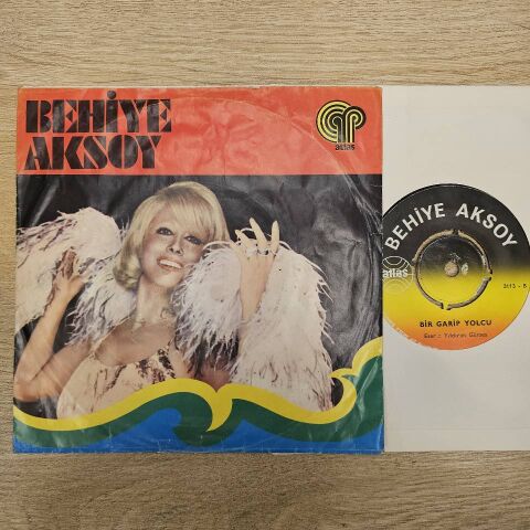 BEHİYE AKSOY - BİR GARİP YOLCU 45LİK PLAK