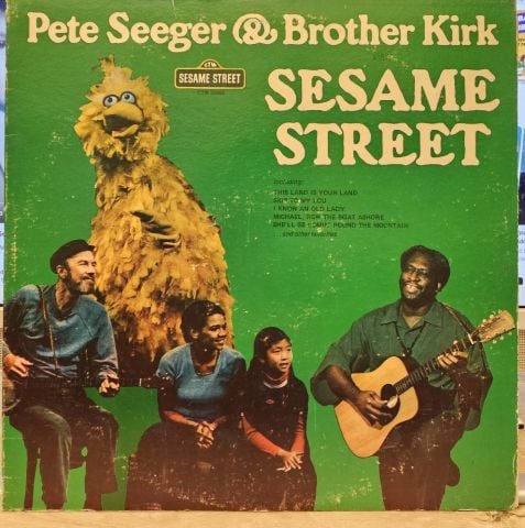 Pete Seeger & Brother Kirk – Pete Seeger & Brother Kirk Visit Sesame Street LP PLAK