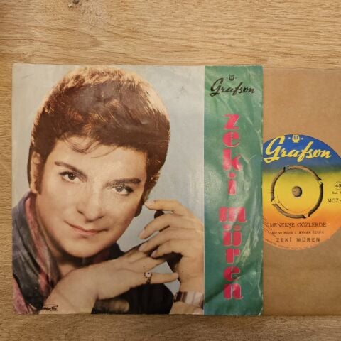 Zeki Müren – Bahar Gelmiş Neyleyim / Menekşe Gözlerde 45LİK PLAK