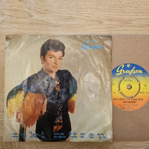 Zeki Müren – Ben Seni Unutmak İçin Sevmedim 45LİK PLAK