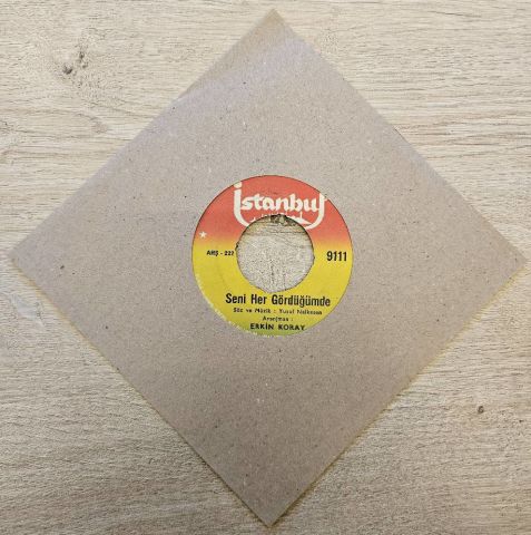 ERKİN KORAY - SENİ HER GÖRDÜĞÜMDE 45LİK PLAK