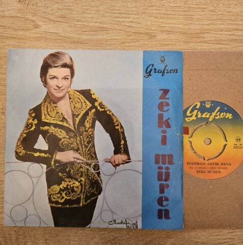 Zeki Müren – Belki Bir Sabah Geleceksin / İnanmam Artık Sana 45LİK PLAK