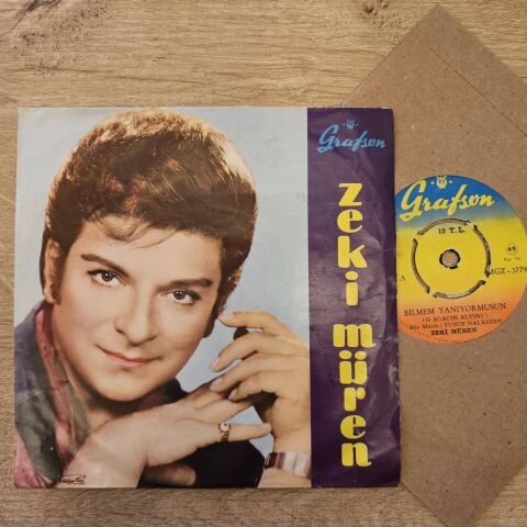Zeki Müren – O Ağacın Altını / Şeytana Uyduk Bir Kerre 45LİK PLAK