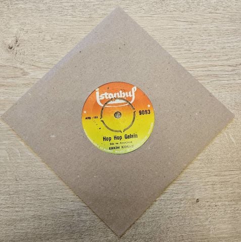 Erkin Koray – Çiçek Dağı / Hop Hop Gelsin 45LİK PLAK