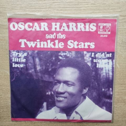 Oscar Harris And The Twinkle Stars – Try A Little Love / I Didn't Wanna Listen 45LİK PLAK