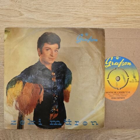 Zeki Müren – Benim De Canım Var / Niçin Baktın Bana Öyle 45LİK PLAK