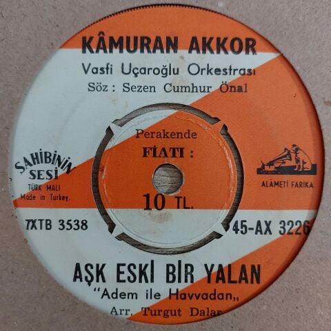 KAMURAN AKKOR - AŞK ESKİ BİR YALAN 45LİK PLAK