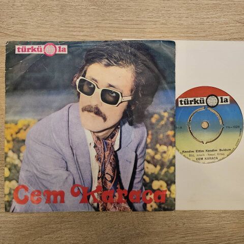 Cem Karaca – Kendim Ettim Kendim Buldum / Erenler 45LİK PLAK