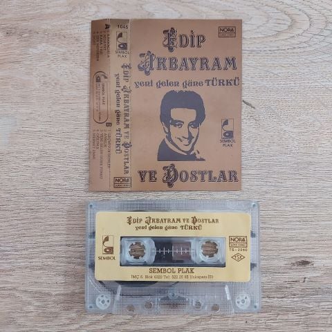 EDİP AKBAYRAM - YENİ GELEN GÜNE TÜRKÜ KASET