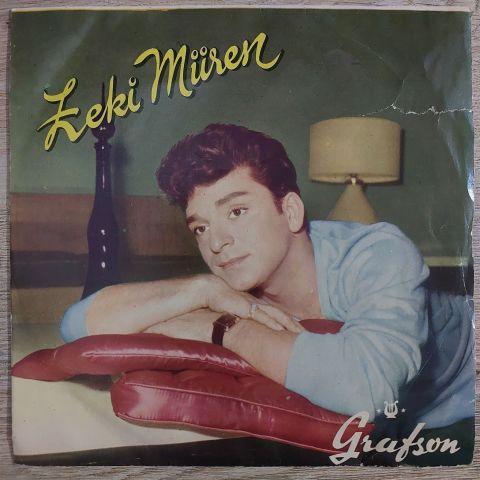 Zeki Müren – Züğürt (Nem Alacak Felek Benim) / Kahkahalı Şarkı 45LİK PLAK