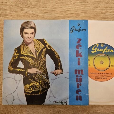 Zeki Müren – Yollar Uzak Gelemedim / Seninle Bir Sonbahar 45LİK PLAK