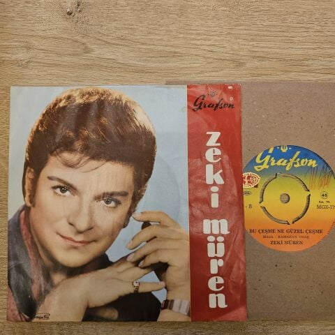 Zeki Müren – Yine Hazan Mevsimi Geldi / Bu Çeşme Ne Güzel Çeşme 45LİK PLAK