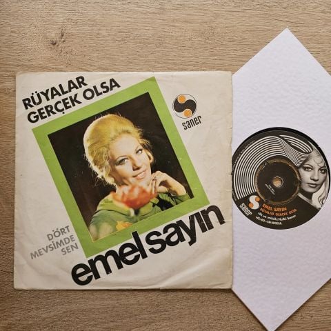 Emel Sayın – Rüyalar Gerçek Olsa 45LİK PLAK