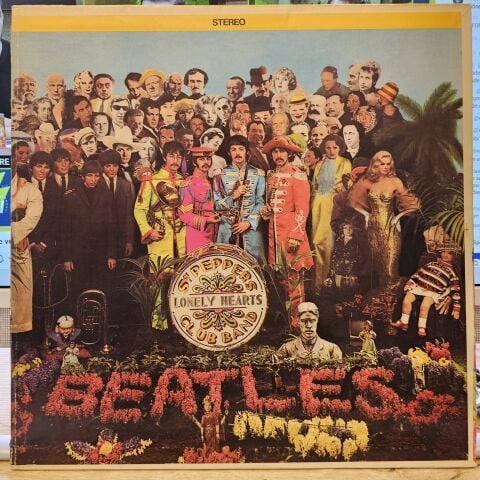 The Beatles – Sgt. Pepper's Lonely Hearts Club Band LP PLAK