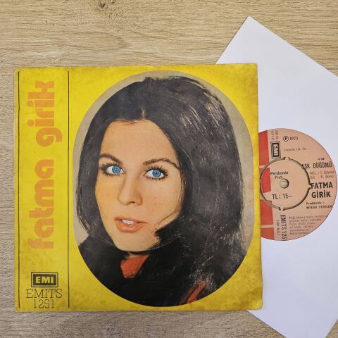 Fatma Girik – Aşk Düğümü / Su Sızmazdı Aramızdan 45LİK PLAK
