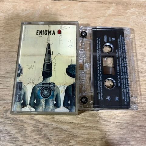 ENIGMA - LE ROI EST MORT, VIVE LE ROI! KASET