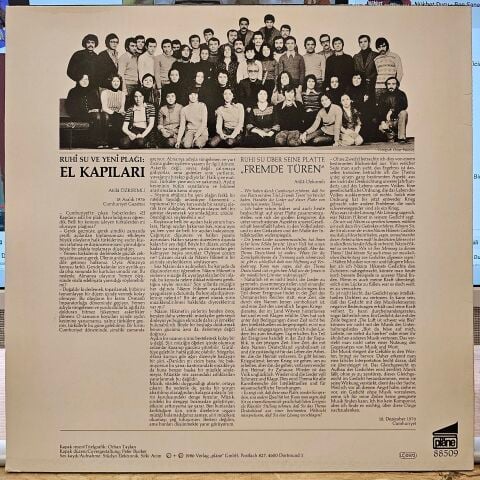 Ruhi Su With Sümeyra Çakır & Dostlar Korosu – El Kapıları (Fremde Türen) LP PLAK