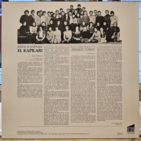 Ruhi Su With Sümeyra Çakır & Dostlar Korosu – El Kapıları (Fremde Türen) LP PLAK