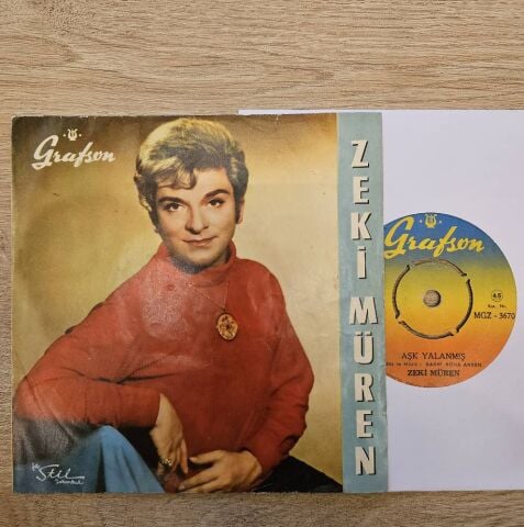 Zeki Müren – Seninle Düştüm Dile / Aşk Yalanmış 45LİK PLAK