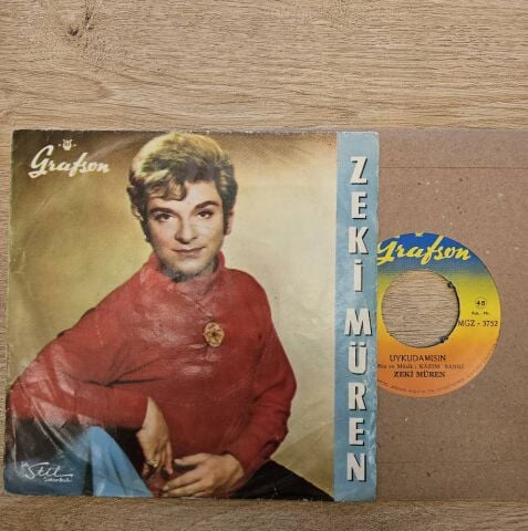 Zeki Müren – Gök Yüzünde Yalnız Gezen Yıldızlar 45LİK PLAK