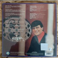 FERDİ ÖZBEĞEN - YAŞADIKÇA LP PLAK