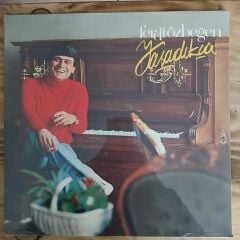 FERDİ ÖZBEĞEN - YAŞADIKÇA LP PLAK