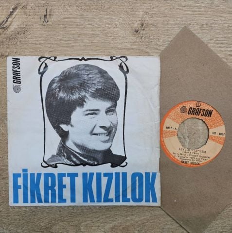 FİKRET KIZILOK - LEYLİM LEY KARA TREN 45LİK PLAK