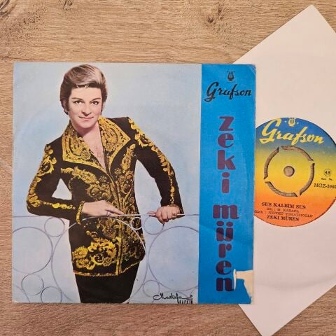 Zeki Müren – Sigaramda Duman Duman / Sus Kalbim Sus 45LİK PLAK