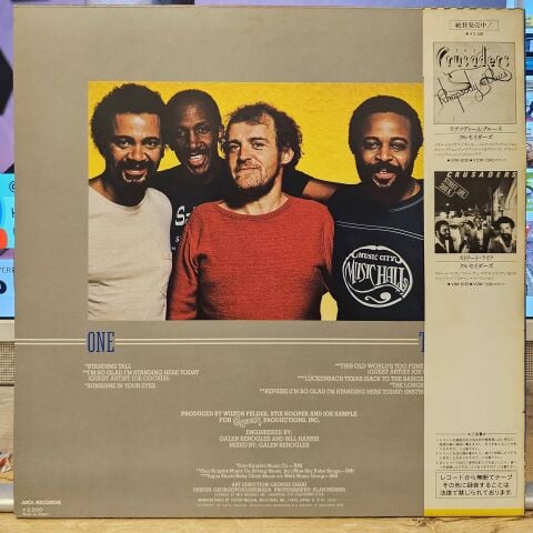 Crusaders – Standing Tall LP PLAK