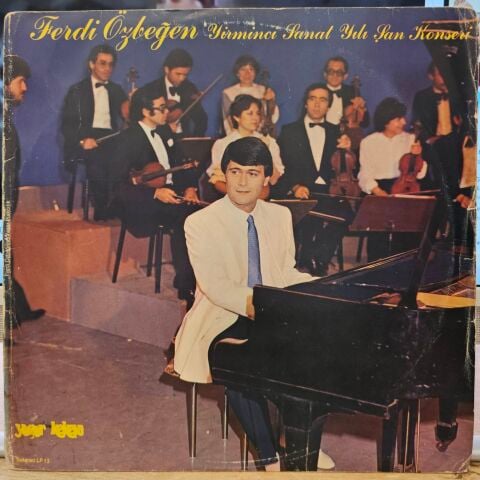 Ferdi Özbeğen – Yirminci Sanat Yılı Şan Konseri LP PLAK