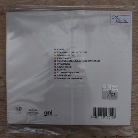 NİL KARAİBRAHİMGİL BEN BURAYA ÇIPLAK GELDİM CD