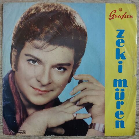 Zeki Müren – Agora Meyhanesi / İnsanlığı Aradım İnsan Gölgelerinde 45LİK PLAK
