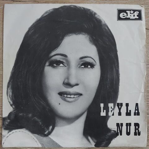 LEYLA NUR - KÖŞELERDE GİZLİCE 45LİK PLAK