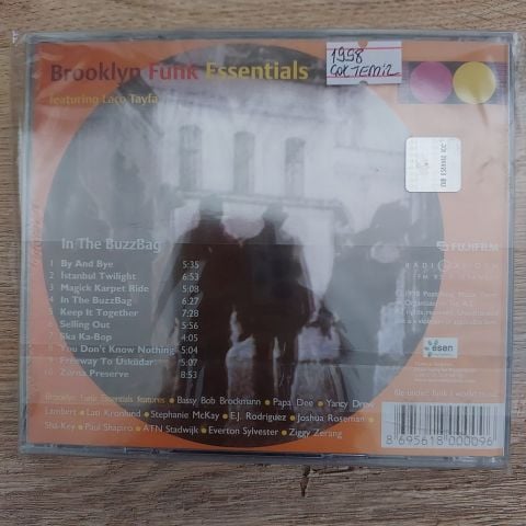 LAÇO TAYFA - BROOKLYN FUNK ESSENTİALS CD
