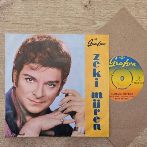 Zeki Müren – Sarmaşık Gülleri 45LİK PLAK