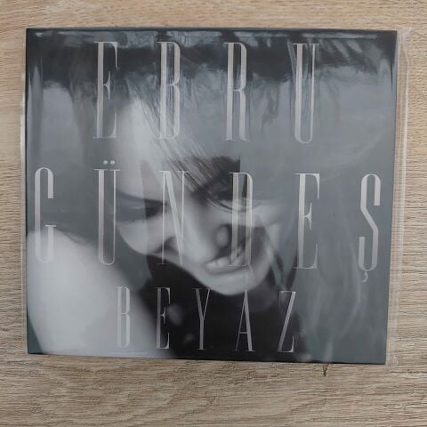 EBRU GÜNDEŞ - BEYAZ CD