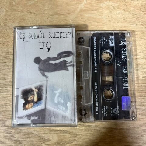 DÜŞ SOKAĞI SAKİNLERİ - ÜÇ KASET