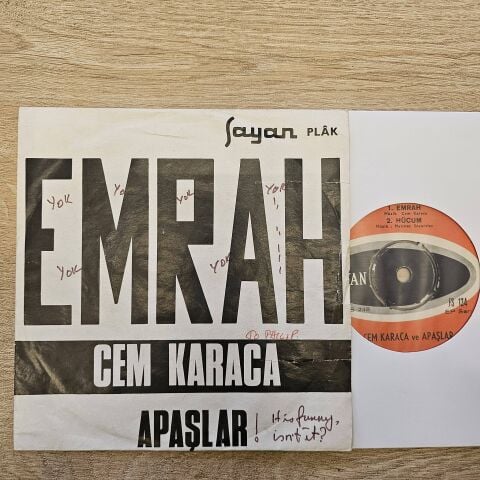 Cem Karaca  – Emrah / Hücum /  Karacaoğlan / Ayşem 45LİK PLAK