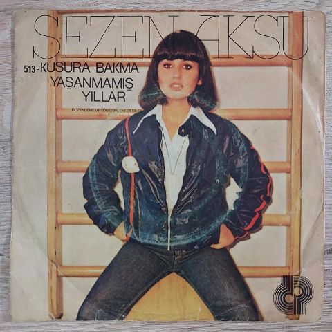 SEZEN AKSU - KUSURA BAKMA 45LİK PLAK