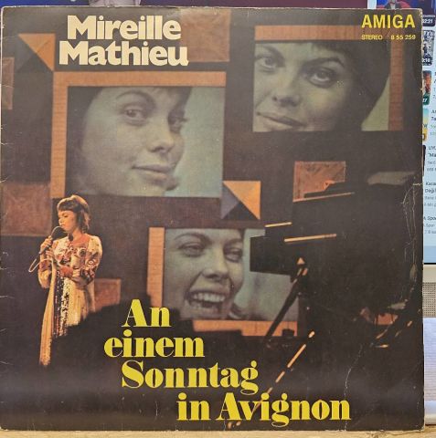 Mireille Mathieu – An Einem Sonntag In Avignon LP PLAK