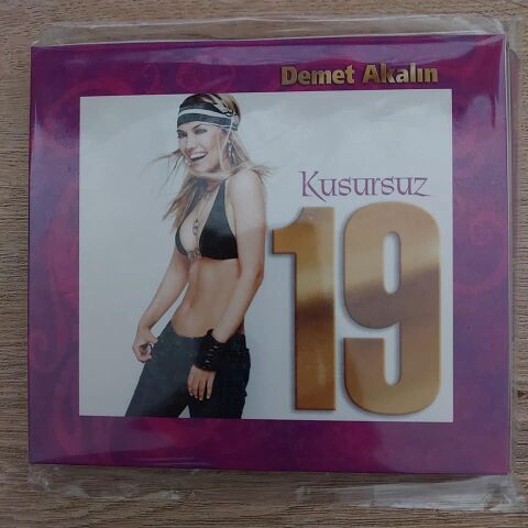 DEMET AKALIN - KUSURSUZ 19 CD