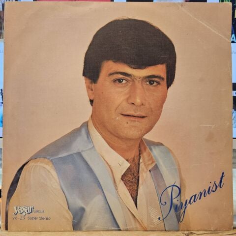 Ferdi Özbeğen – Piyanist LP PLAK