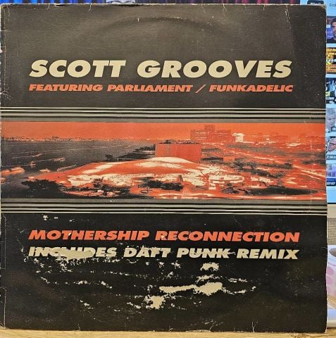 Scott Grooves Featuring Parliament / Funkadelic – Mothership Reconnection LP PLAK